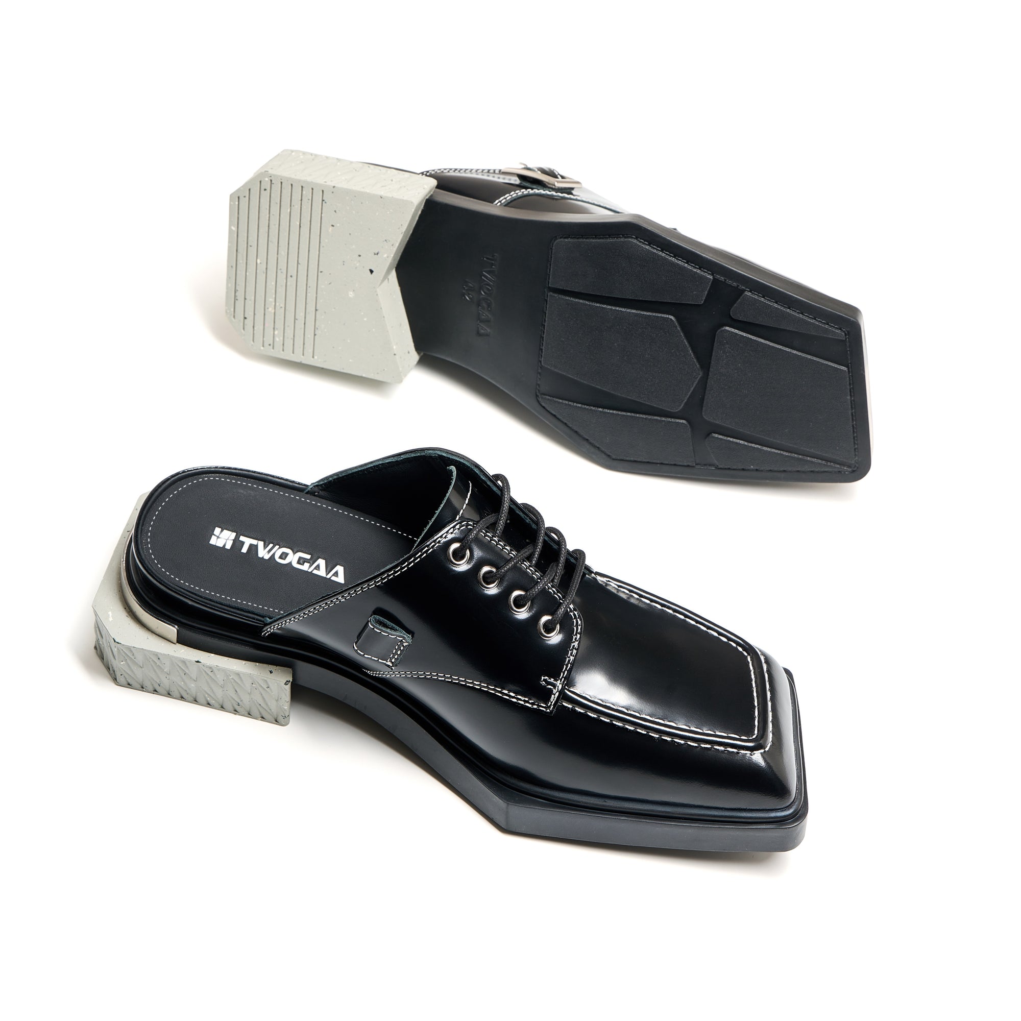 PENUMBRA Mules in BASALT