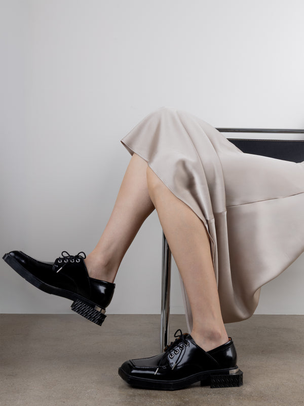 ADIEU BEING Leather Shoes in GRAPHITE